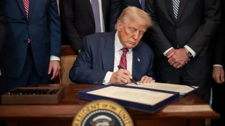 Tarifaço imposto pelo Presidente Trump gera impactos econômicos