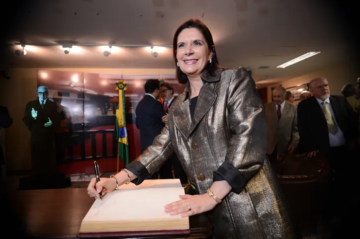Maria Elizabeth Guimarães Teixeira Rocha