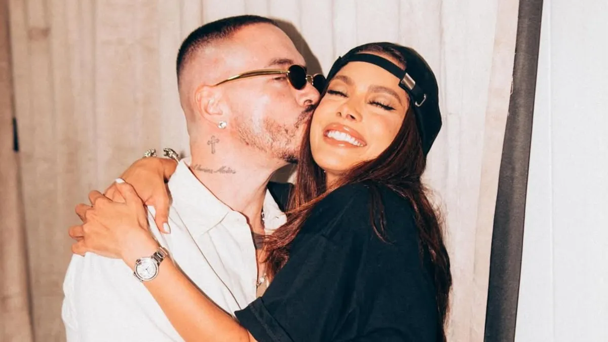 Anitta e Ian Bortolanza estão juntos desde janeiro