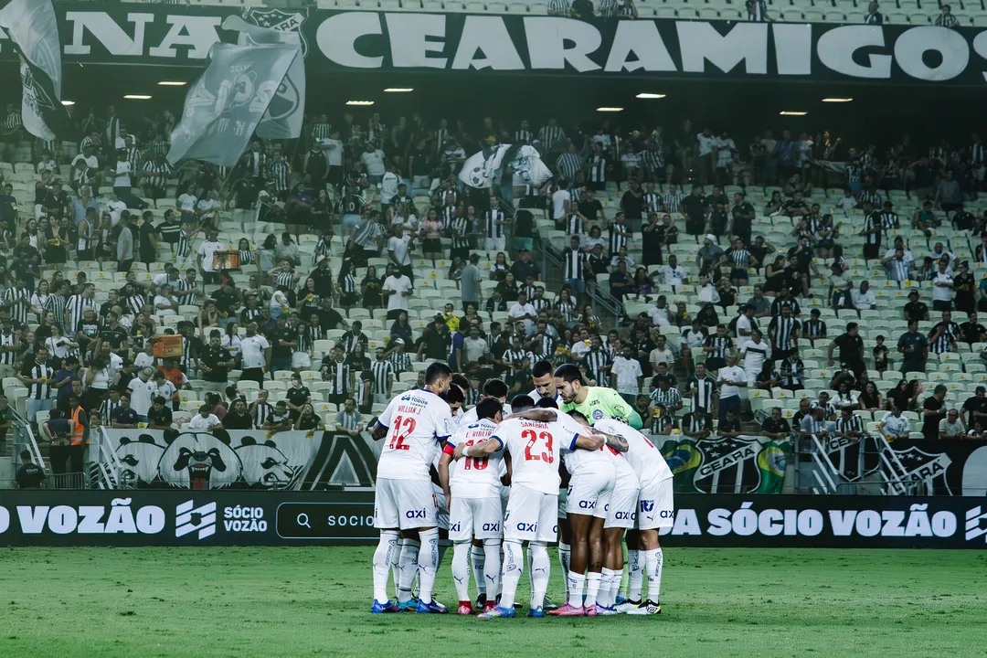 O Bahia está perto de fazer história. Com jogos atrasados contra Vasco e Internacional, o Tricolor de Aço pode alcançar a melhor pontuação de sua história em um único turno do Brasileirão.