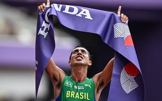 Caio Bonfim é ainda apenas o terceiro brasileiro a ser campeão mundial de Atletismo