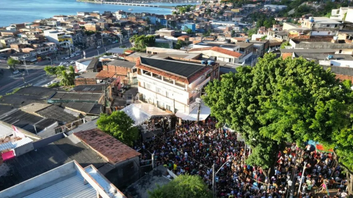 Comunidade onde Léo Santana nasceu