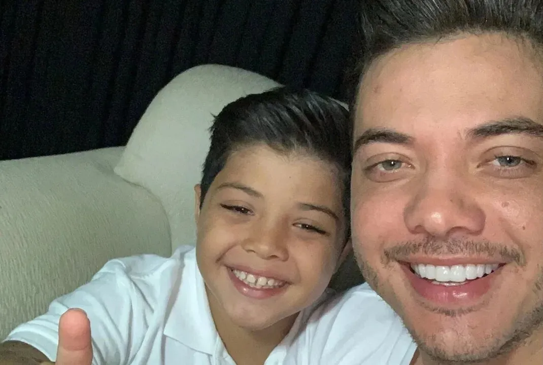 Yhudy, filho de Wesley Safadão, tem 14 anos
