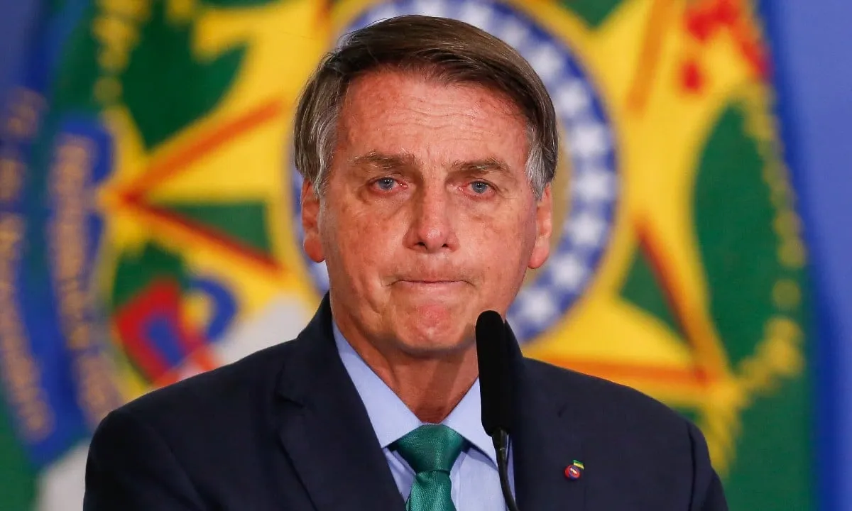 Bolsonaro foi condenado a 27 anos de prisão