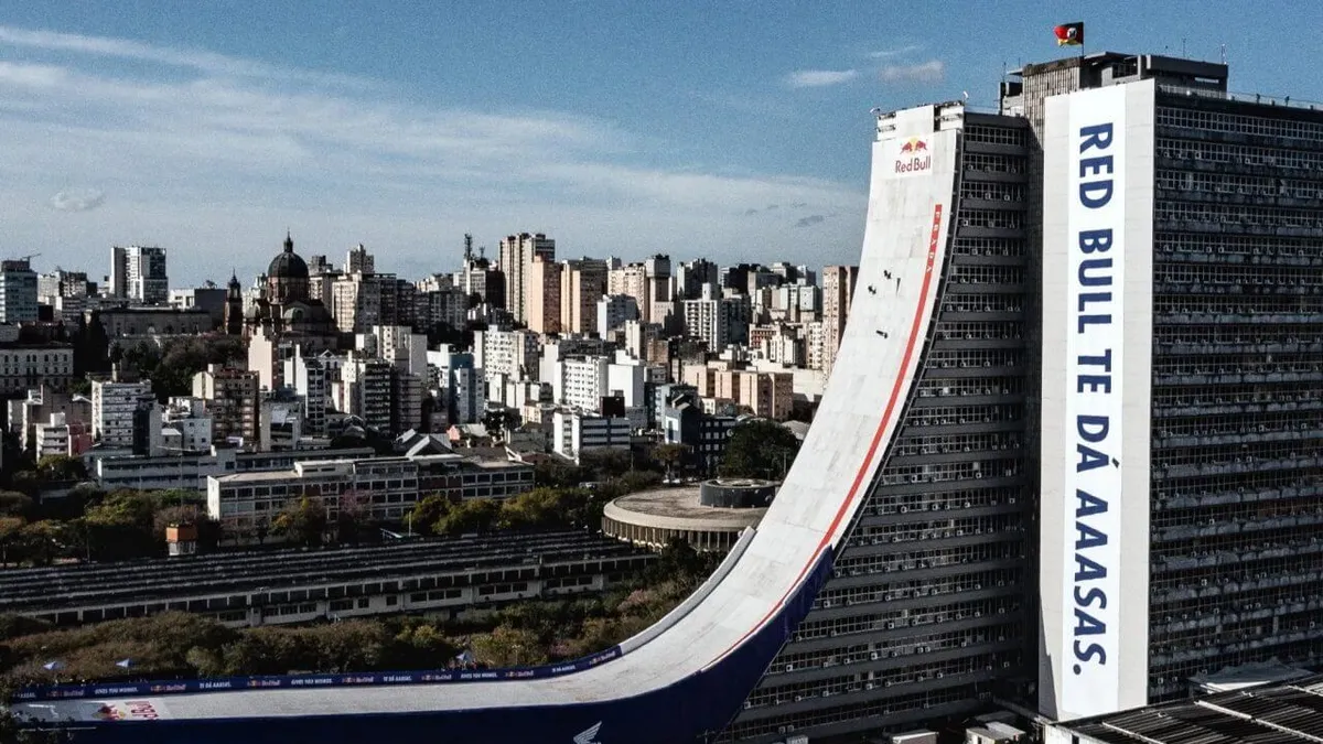 Rampa de 70 metros que quebrou o recorde mundial de skate