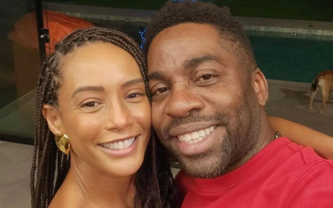 Os dois celebraram as bodas de casamento