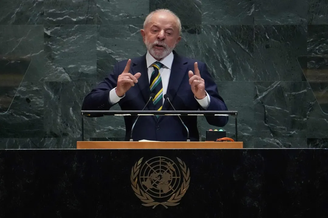 O presidente do Brasil, Luiz Inácio Lula da Silva, discursa na Assembleia-Geral da ONU, em Nova York