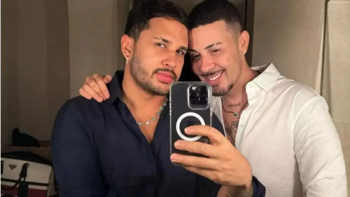 Carlinhos confessa que sente saudade