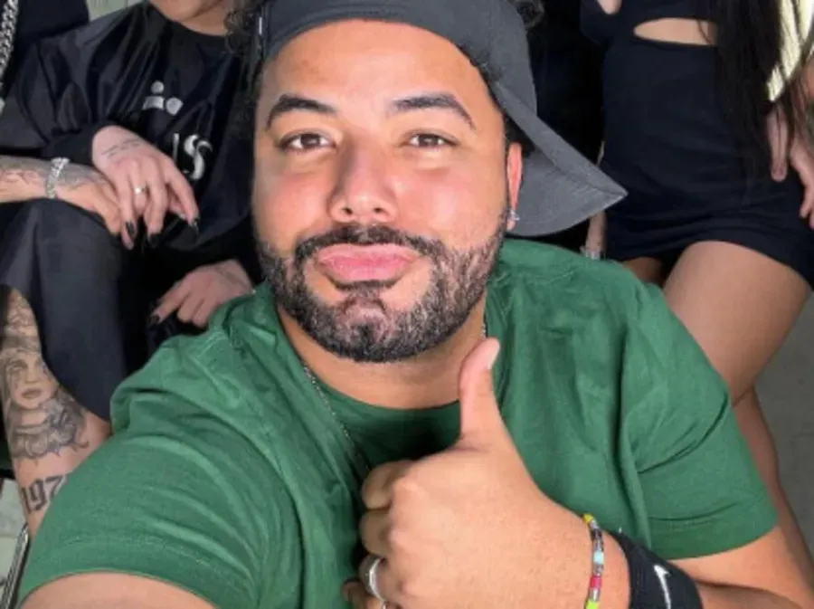 Influenciador está preso após ser acusado de produção de conteúdo pornográfico envolvendo menores de idade