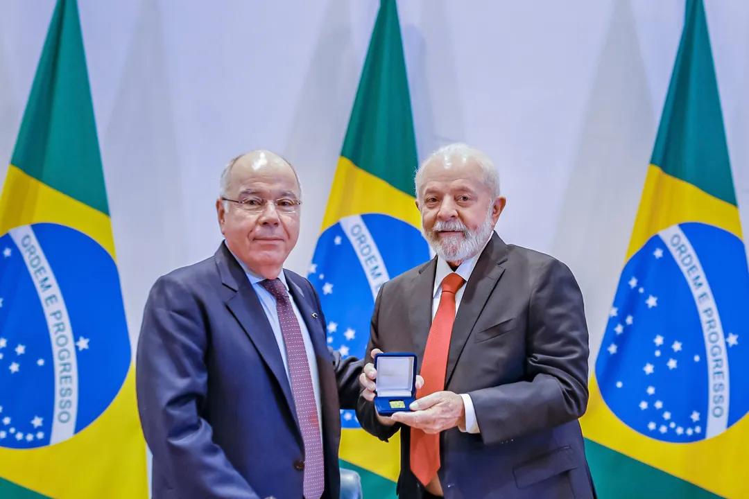Ministro Mauro Vieira e presidente Lula