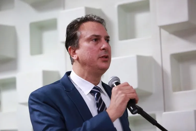 Ministro Camilo Santana