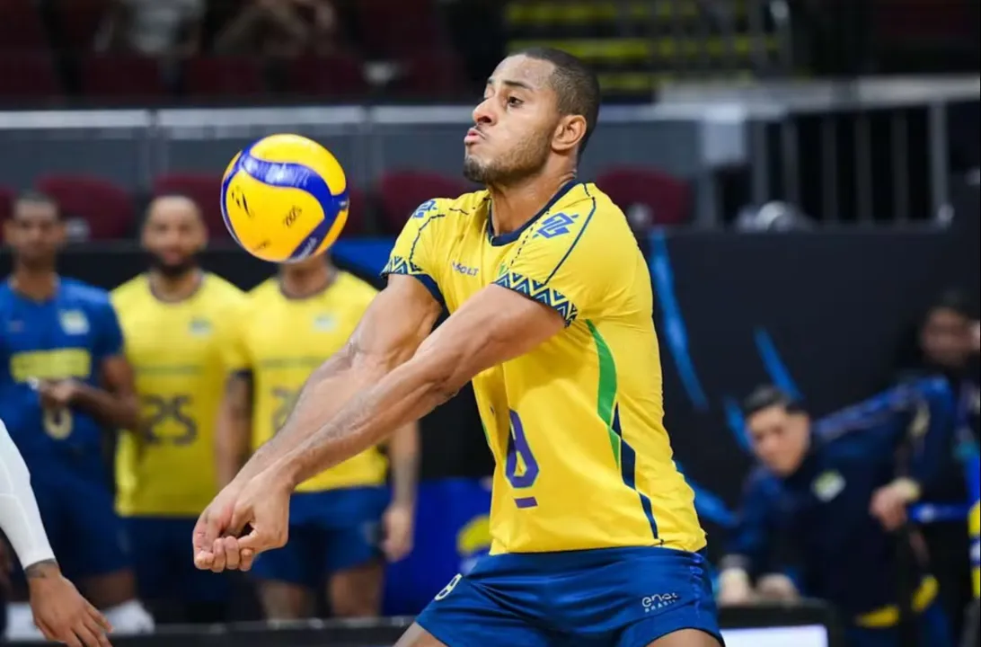 A seleção brasileira de vôlei masculino se complicou no Mundial e a classificação para as oitavas de final depende do resultado do jogo entre China e República Tcheca.