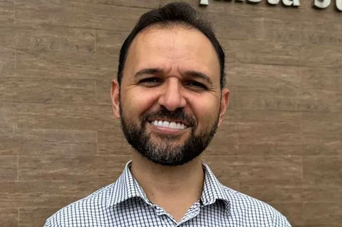 Prefeito de Cândido Sales, Maurílio Lemos das Virgens, conhecido como Dr. Maurílio (PSD)