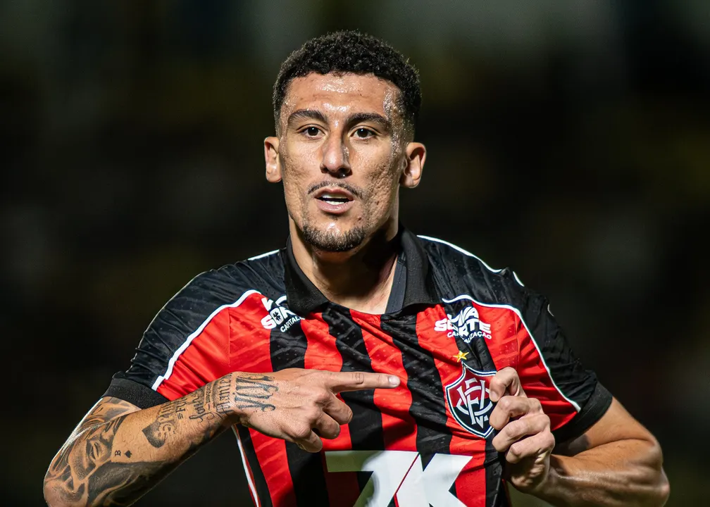 Gabriel Baralhas, volante do Vitória