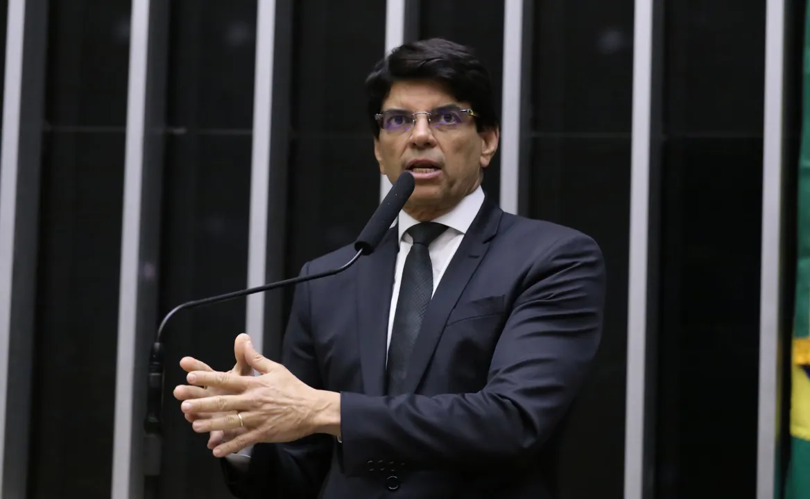 Cláudio Cajado foi escolhido como relator da PEC da Blindagem.