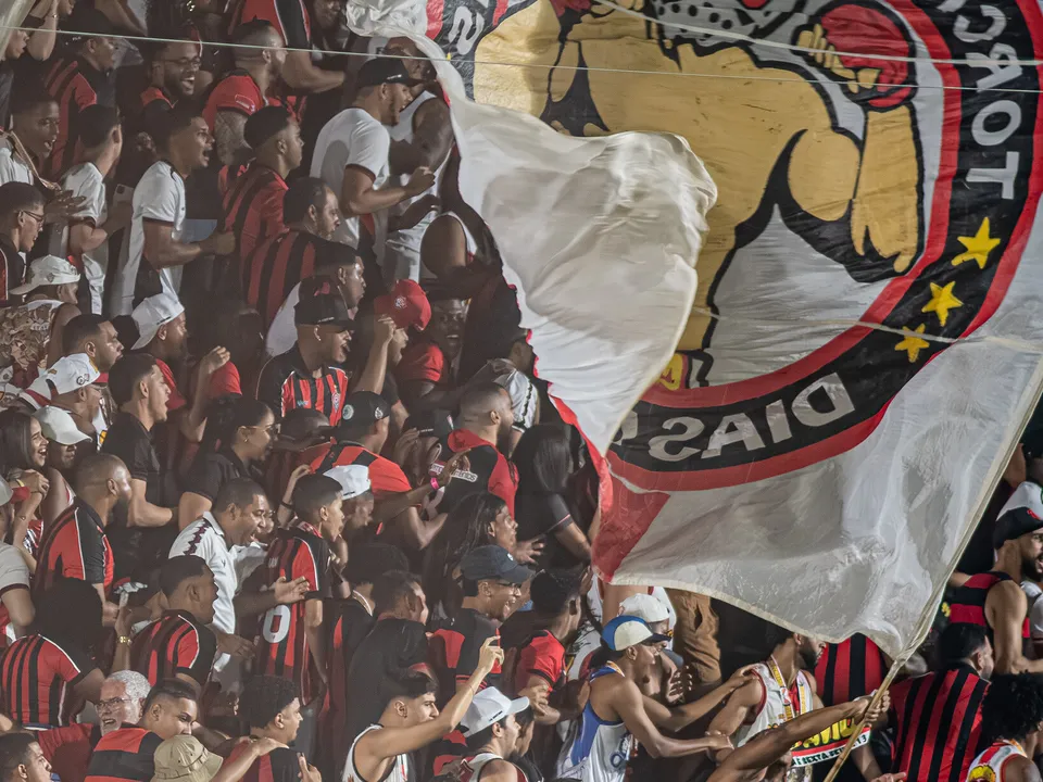 Torcida do Vitória no Barradão