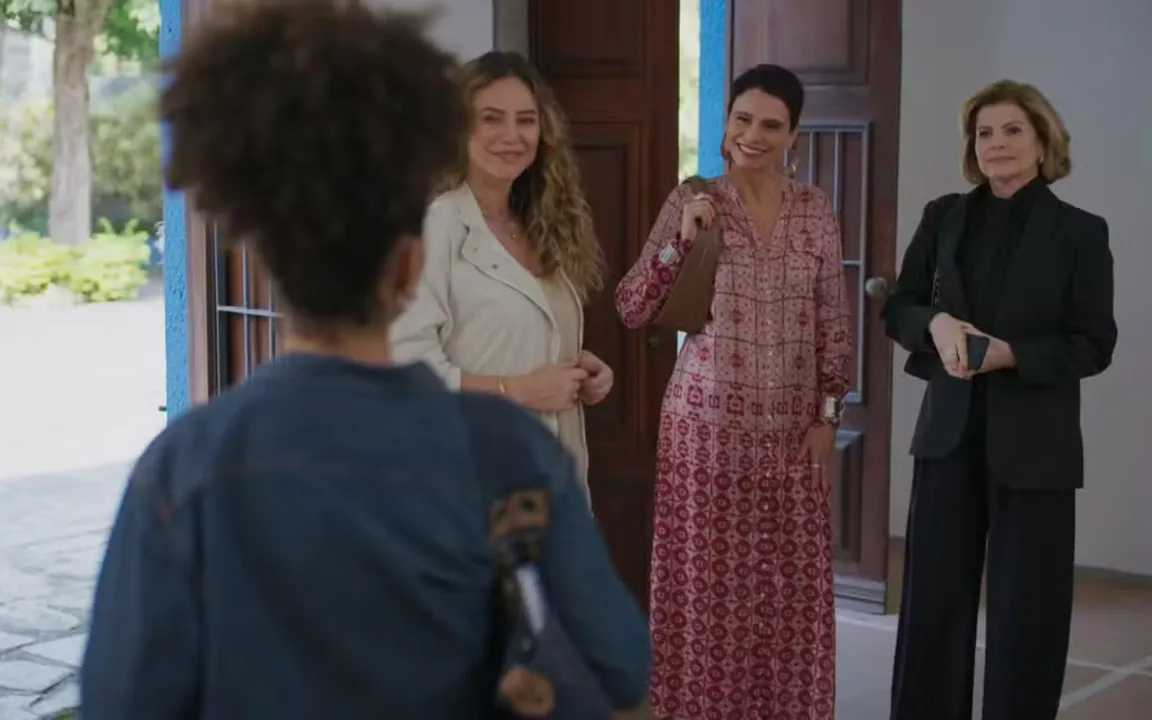 A atriz está fazendo uma participação na trama