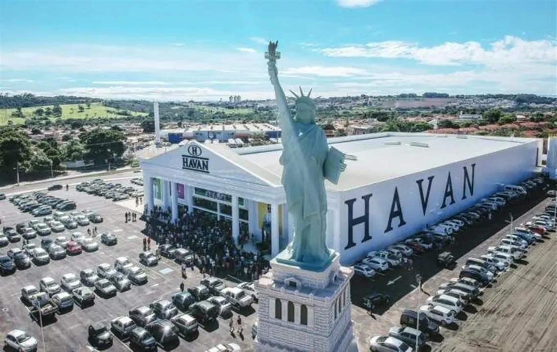 Estátua da Havan
