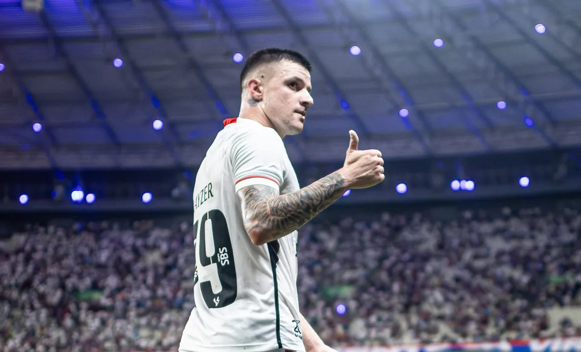 Vitória perdeu para o Fortaleza na Arena Castelão