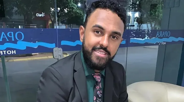 Blogueiro se envolveu em uma troca de tiros com a polícia