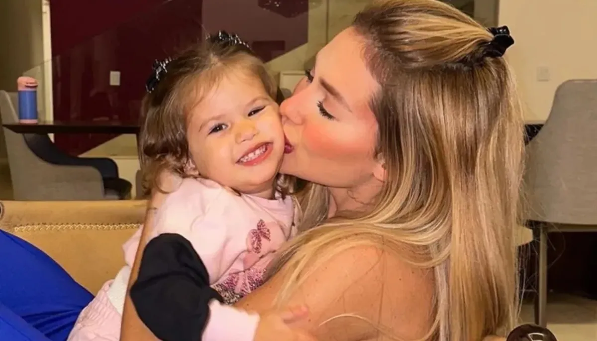 Ana Castela é a atual namorada de Zé Felipe