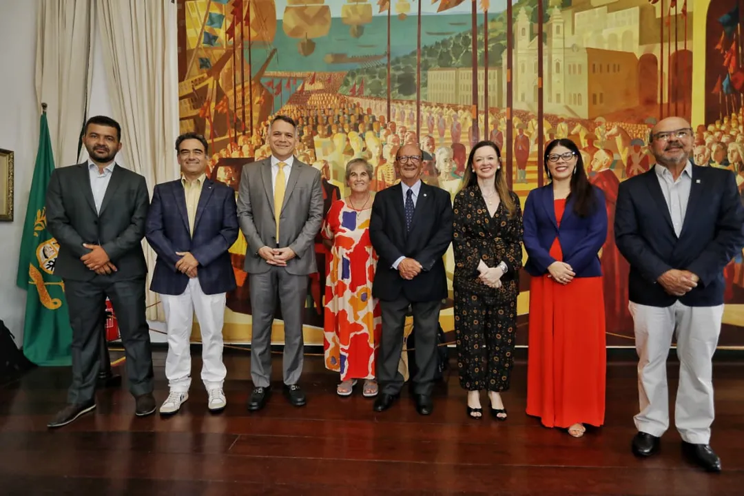Encontro aconteceu nesta segunda-feira, 13