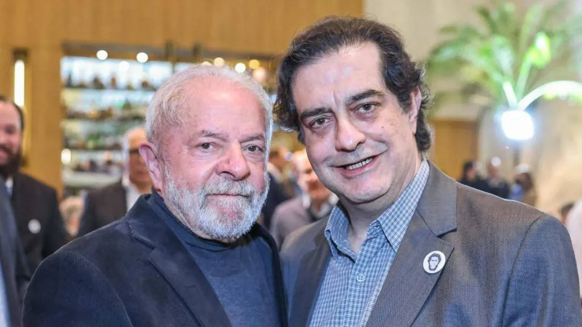 Luiz Fernando Pacheco ao lado do presidente Lula