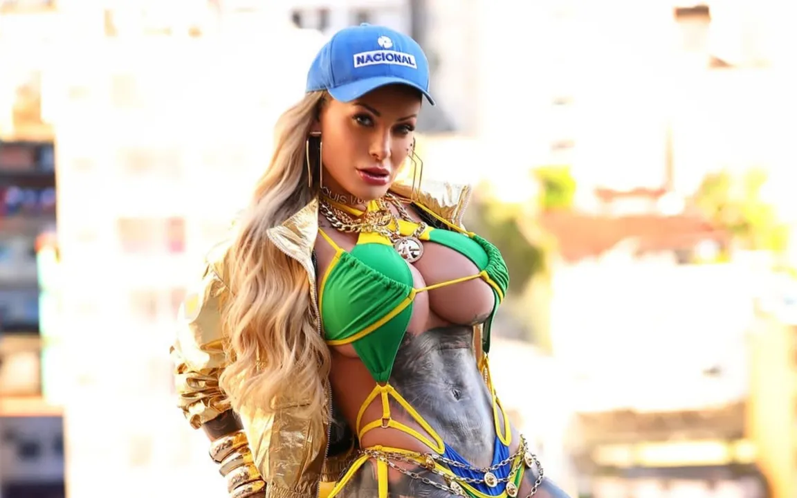 A famosa rebateu os ataques que vem recebendo