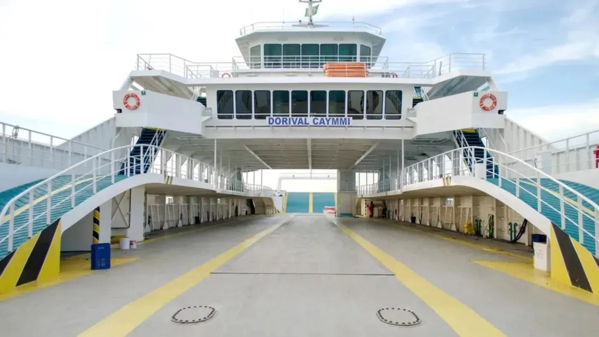 Apenas as embarcações maiores estão autorizadas a fazer a travessia