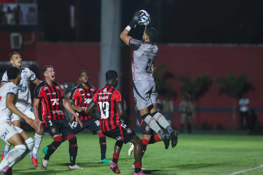 Lucas Arcanjo no Ba-Vi