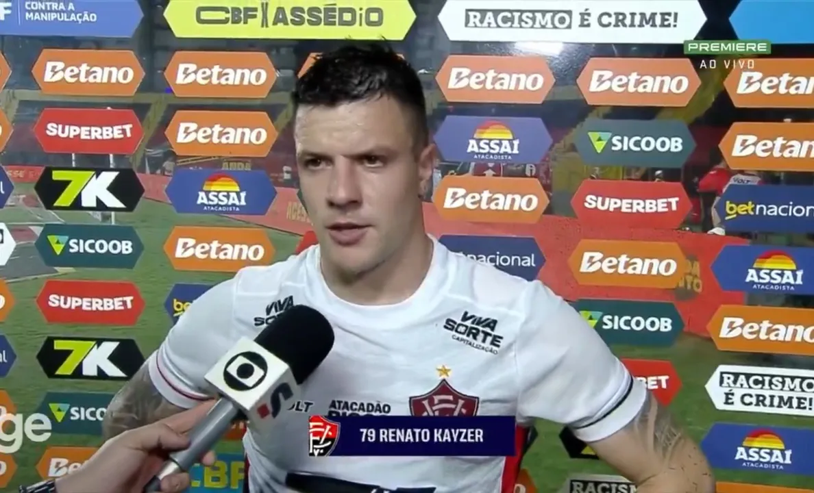 Renato Kayzer, atacante do Vitória