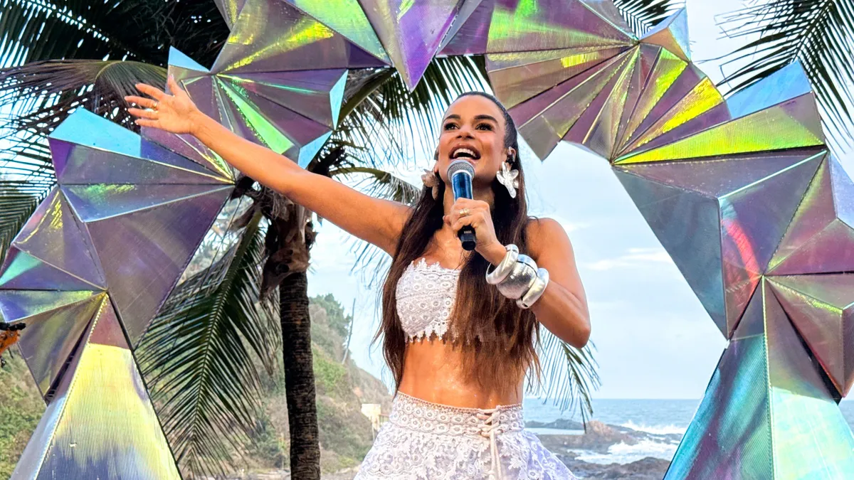 Verão 2026 começa com o novo EP do Babado Novo