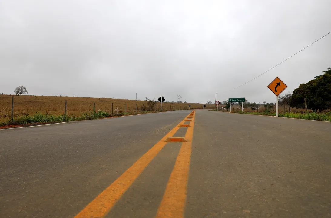 Rodovia reformada em Barra do Choça