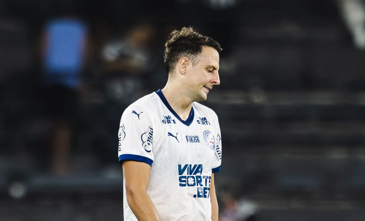 Santiago Arias em campo pelo Bahia
