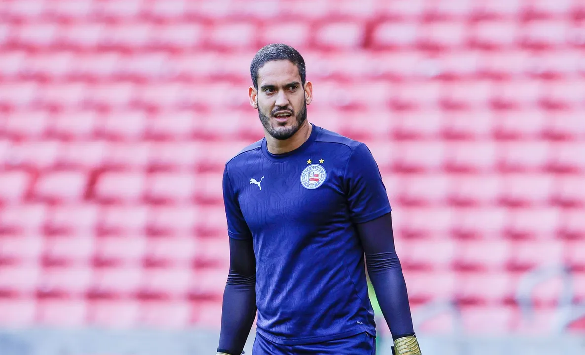 Ronaldo em treinamento pelo Bahia