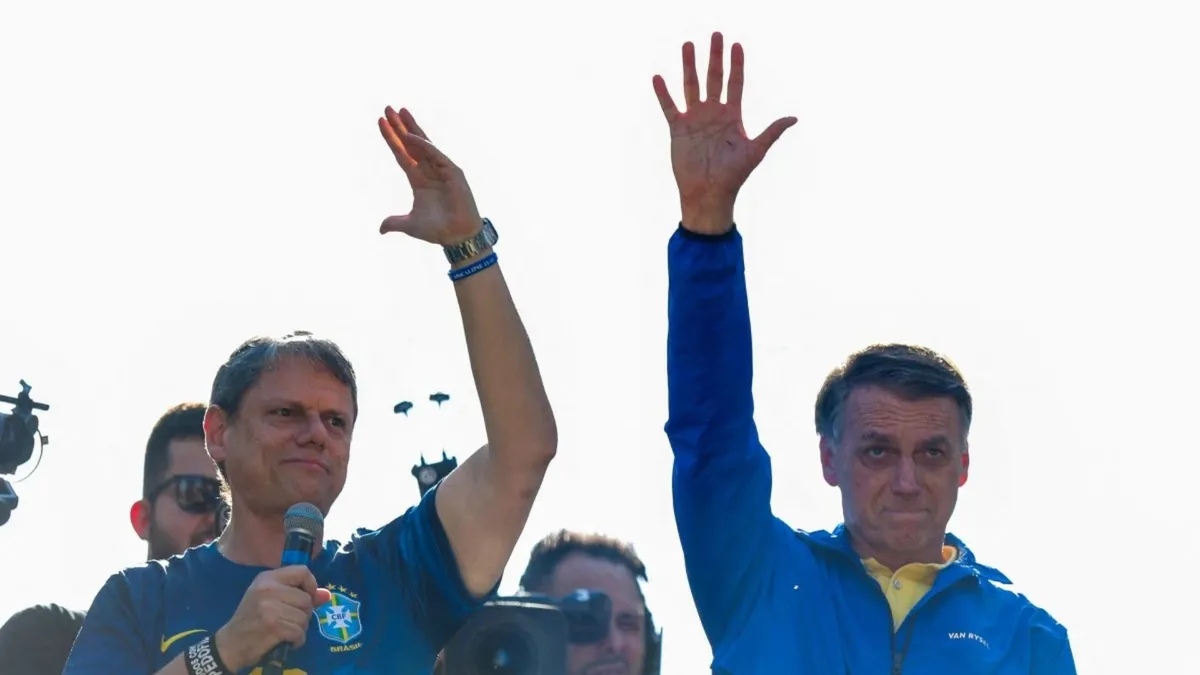 Bolsonaro e Tarcísio de Freitas