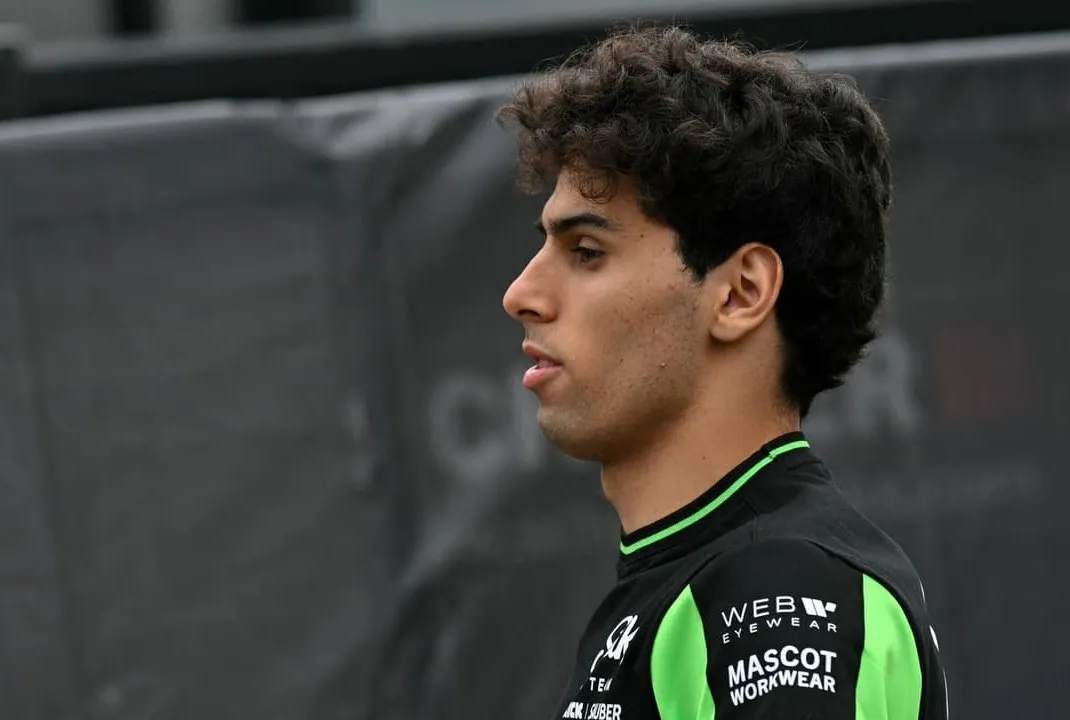 O brasileiro Gabriel Bortoleto, da Sauber