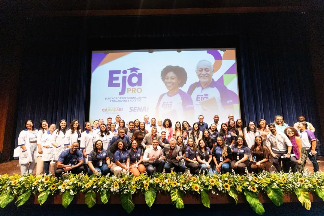 O evento, realizado na Cidade do Saber, apresentou à rede municipal a iniciativa “EPT-EJA em Camaçari