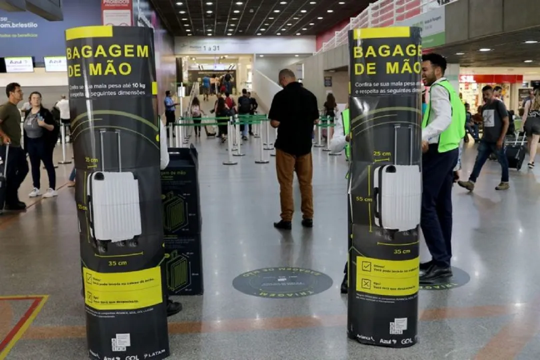 Câmara pretende barrar mudanças em bagagens de mão.