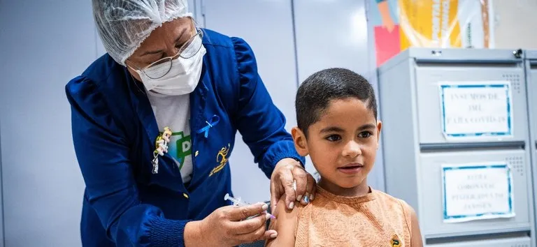 Ação é voltada para crianças e adolescentes até 15 anos