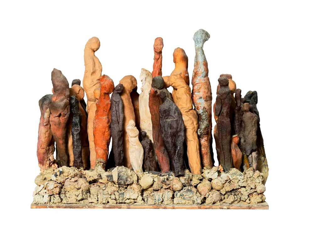 Escultura Andarilhos, de Hilda Salomão