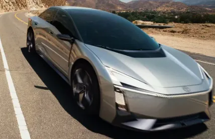 Corolla Concept, carro que deve ditar o design dos modelos da Toyota.