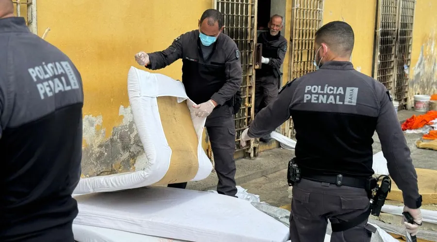 Os três estavam custodiados na cela 29 do Pavilhão 10
