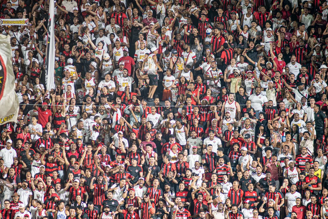 Torcida convocada: Vitória inicia check-in para o clássico contra o Bahia