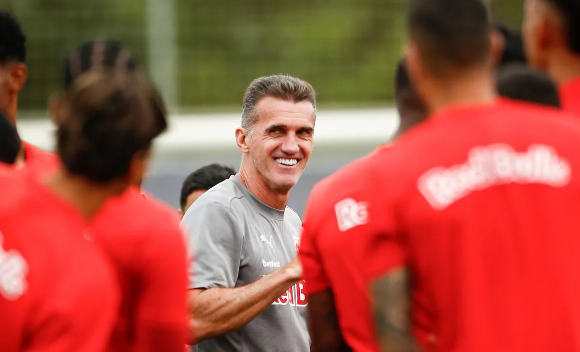 Vagner Mancini em treinamento no RB Bragantino