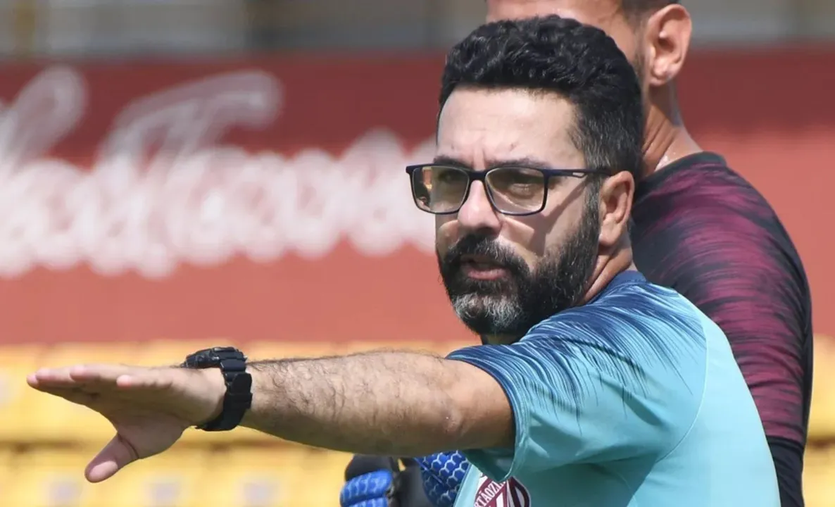 Rodrigo Fonseca, novo técnico do Jequié e Fluminense de Feira