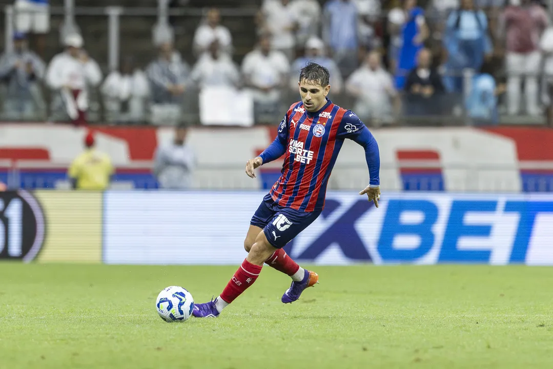 Bahia e Bragantino se enfrentam na Fonte Nova