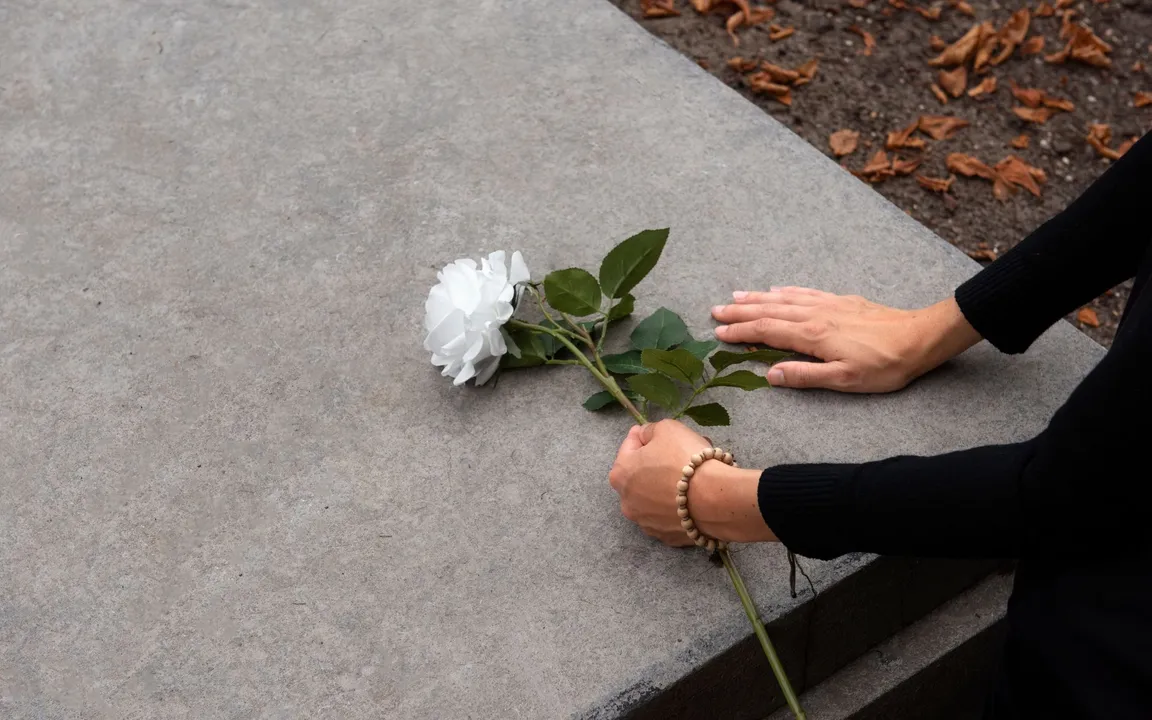 As pessoas devem ser levadas para outro local