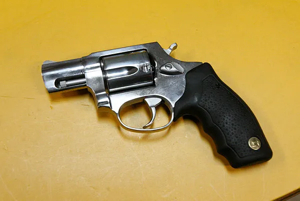 Até o momento, os pais ainda não foram localizados