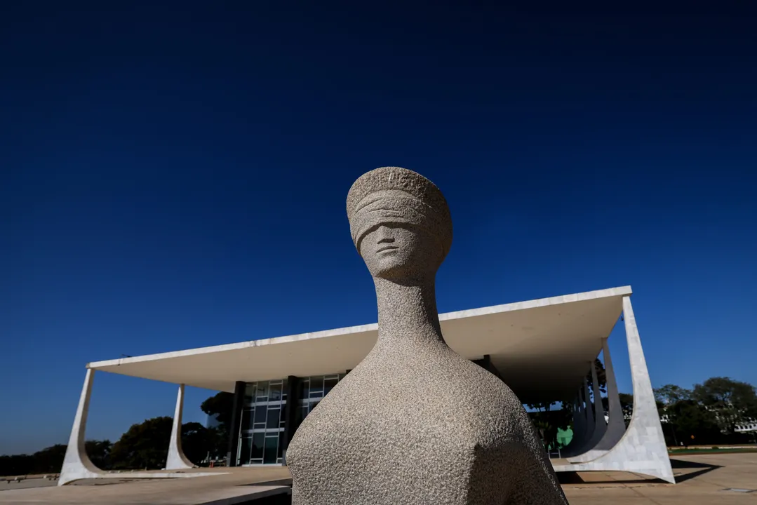 saída antecipada de Barroso do STF deixará um acervo de 912 processos